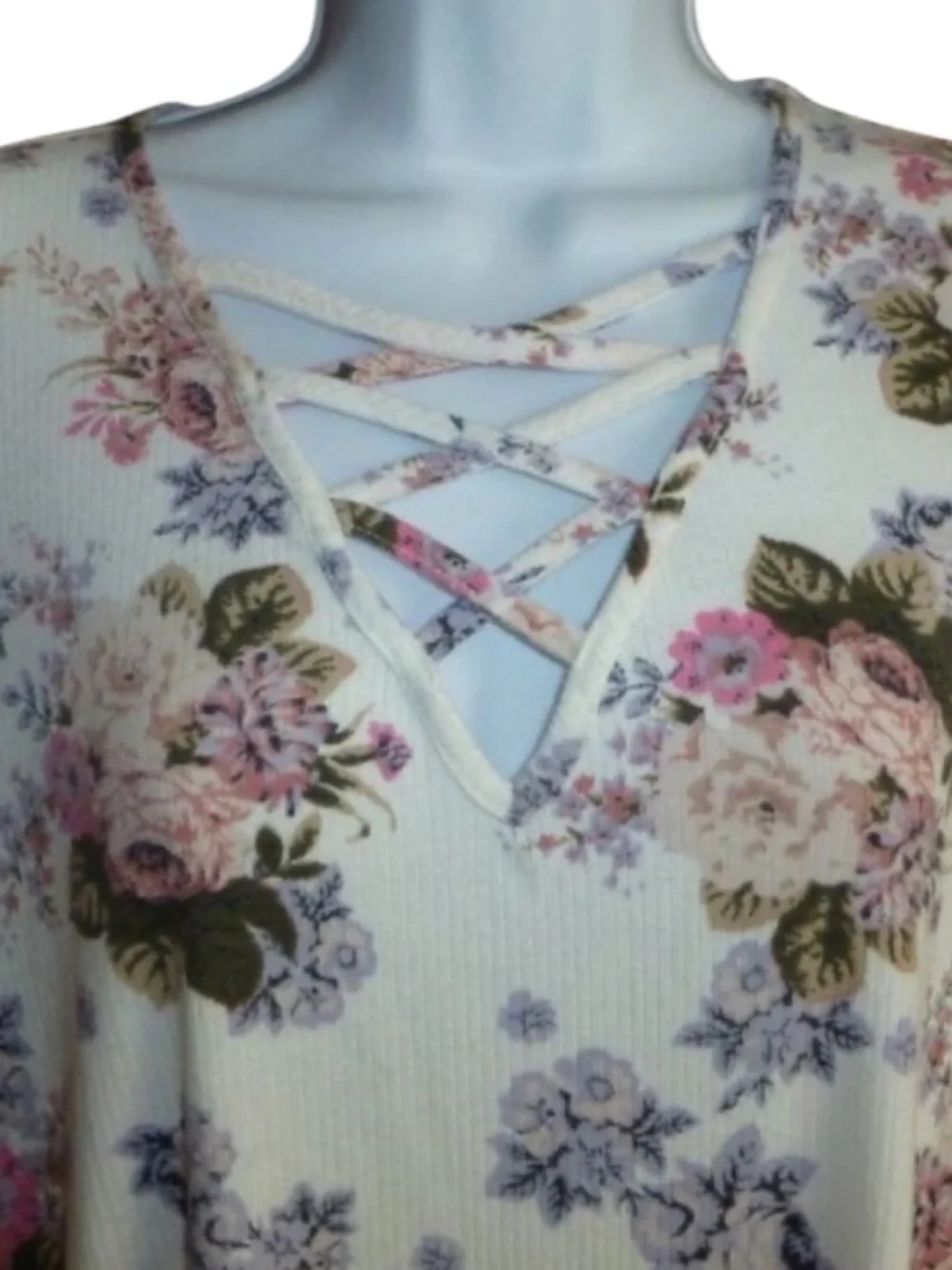 Love Fire, Short, A-Line Dress Strappy V-Neck, White Pink Purple Flower Summer M - Picture 3 of 9